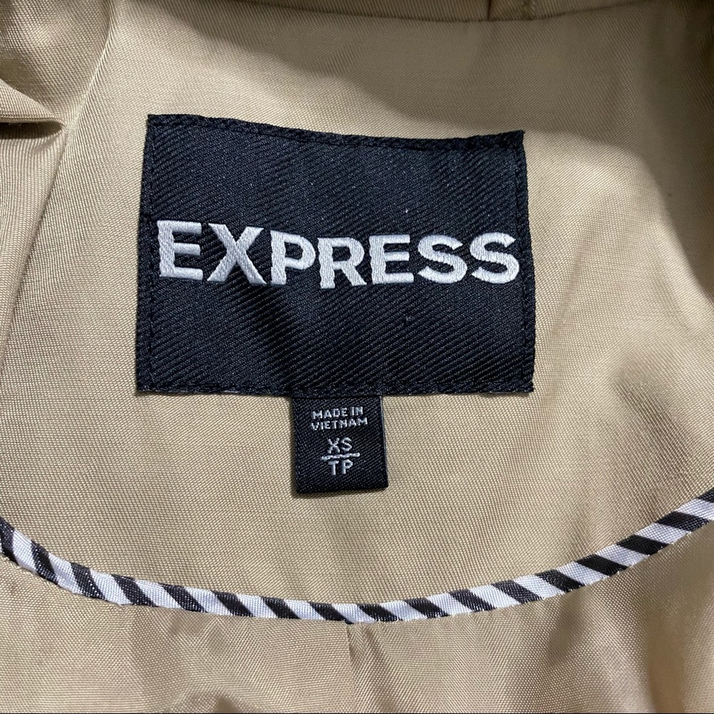 EXPRESS Khaki Belted Trench Coat - Picture 4 of 4